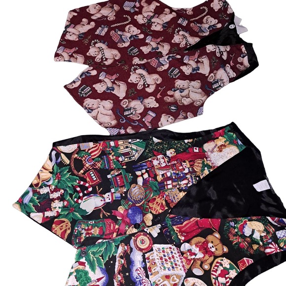 NWT- TWO Adorable Holiday Vests for Men or Women Tie Backs XL - Picture 1 of 11